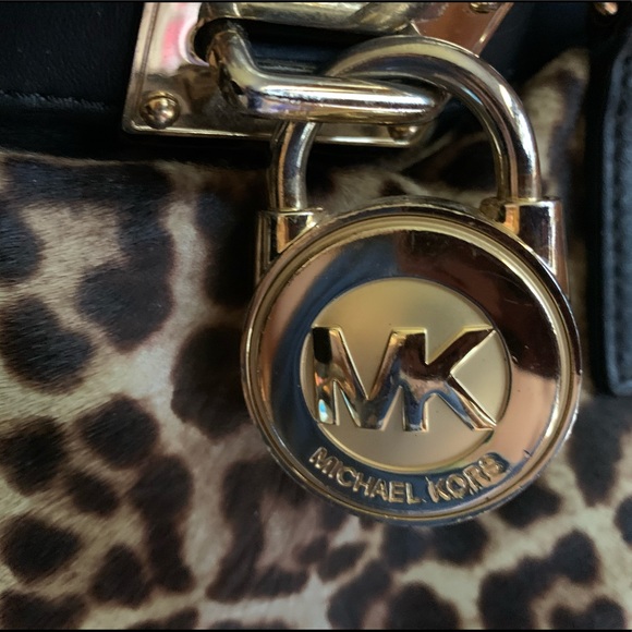 Michael Kors Leopard Purse - Picture 4 of 5